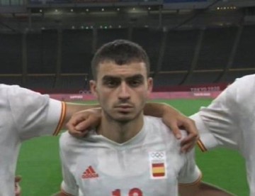 PG赏金女王、PG电子-18岁一年打70场比赛！救救佩德里，他还是个孩子啊