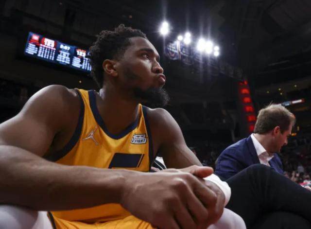 1658760250190013760.jpg 04e64c9e-d9e4-45e8-8a40-44bf9d88da48.jpg