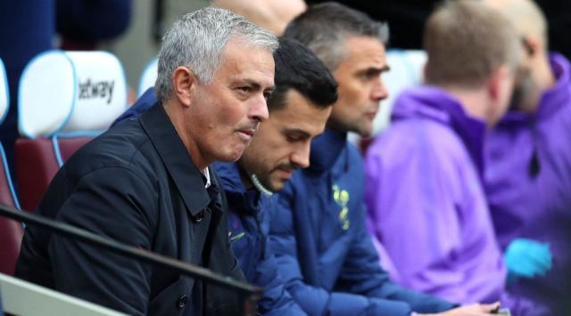 1631588378914060439.jpg csportfotoskysports-jose-mourinho-joao-sacramento_4847272-900x500.jpg